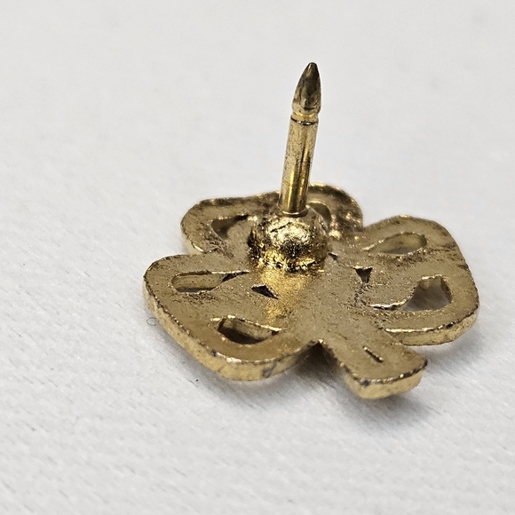 Oldstock Irish Celtic Claddagh Shamrock Lapel Pin - Picture 7 of 8